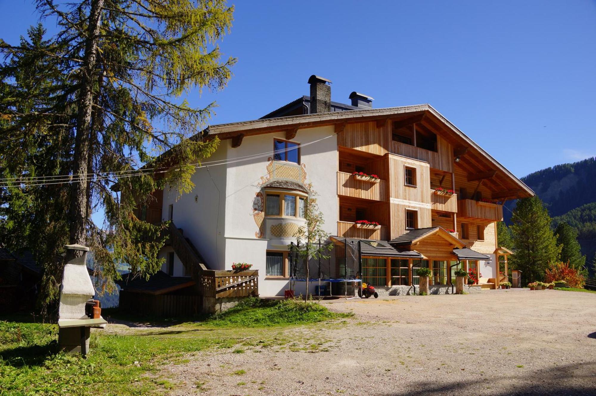 Chalet Frapes San Martino in Badia Eksteriør bilde