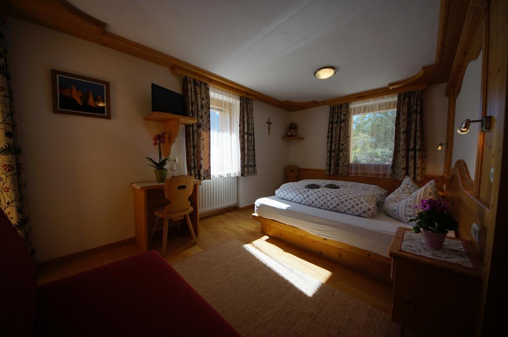 Chalet Frapes San Martino in Badia Rom bilde
