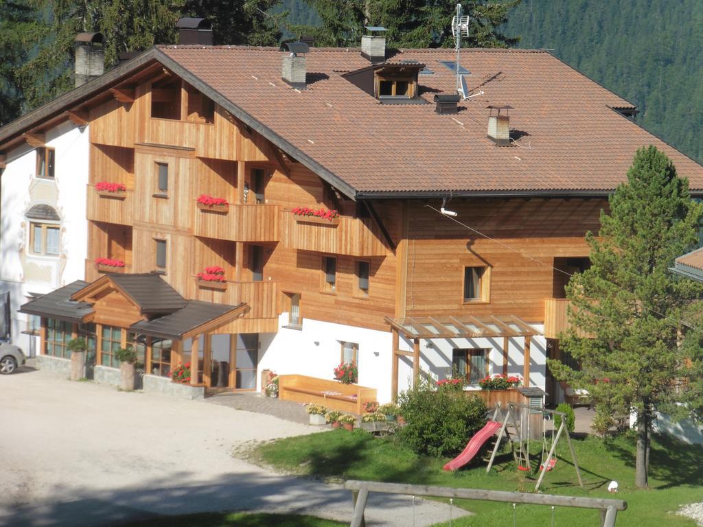 Chalet Frapes San Martino in Badia Eksteriør bilde